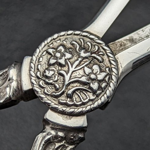 英國復古銀盤葡萄剪刀葡萄雕刻 100 克